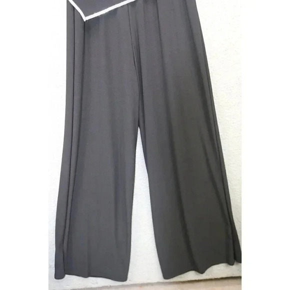 MSK Black Rhinestone Cape Off the Shoulders Jumpsuit-Wide Leg-Size Small-Evening - Picture 10 of 10